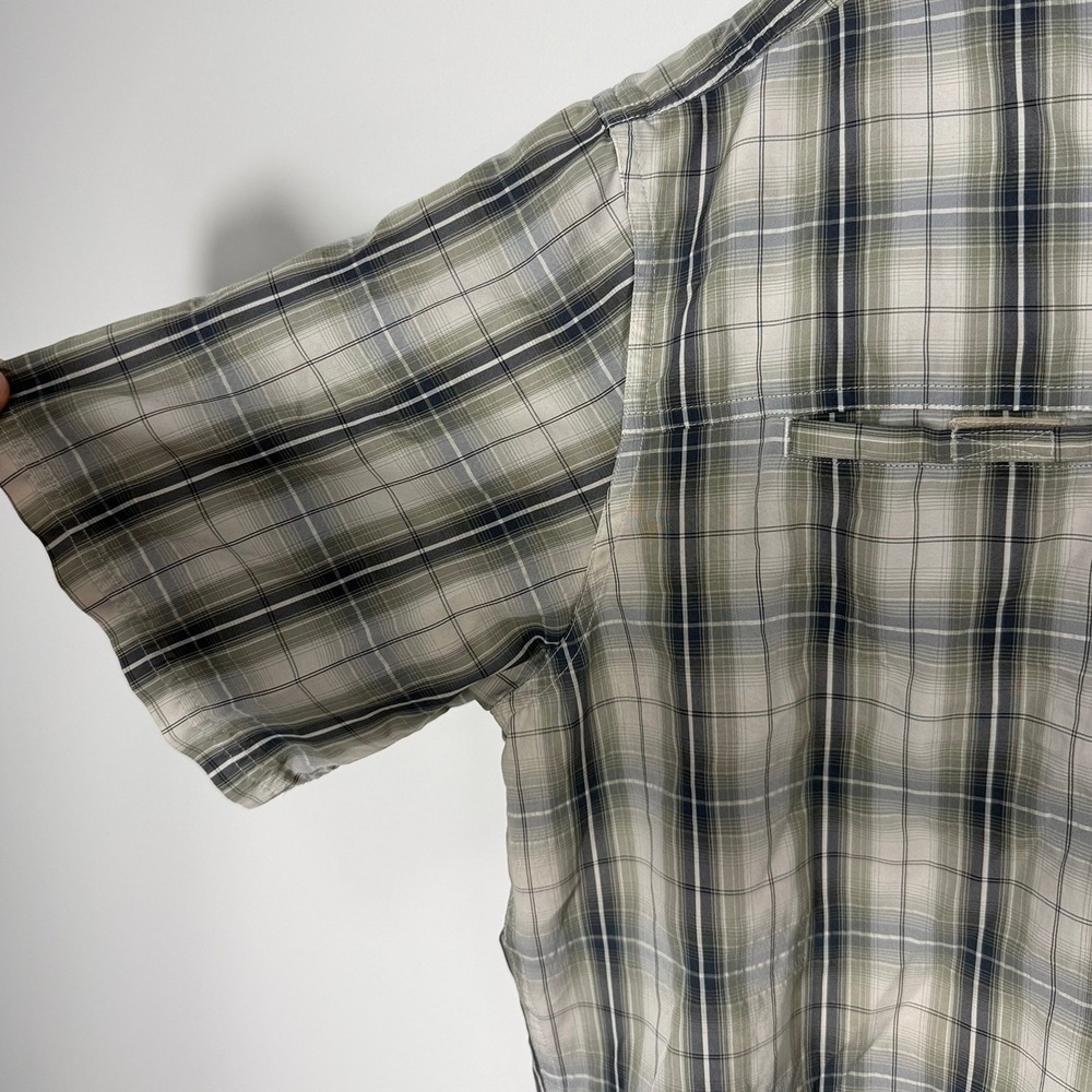 Eddie Bauer Mens XL Plaid Short Sleeve Button Down Shirt Grey Green Hiking Top - Picture 5 of 8